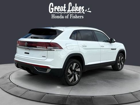 Used 2024 Volkswagen Atlas Cross Sport SE AWD/4WD image 5