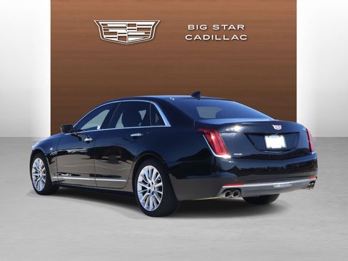 Used 2018 Cadillac CT6 AWD image 3