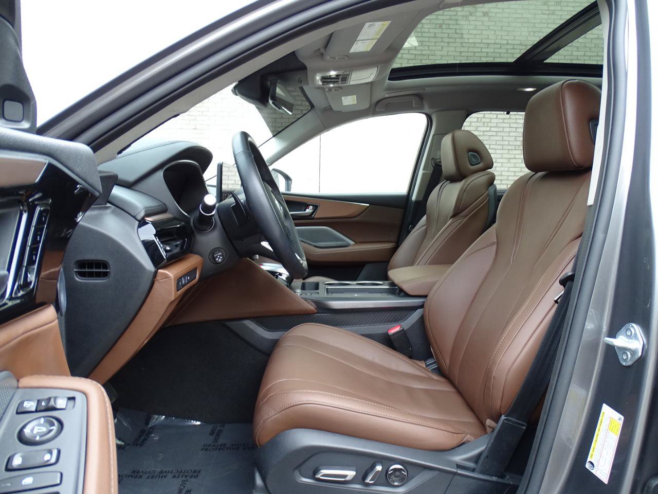 Used 2025 Acura MDX w/ Technology Package AWD/4WD image 12