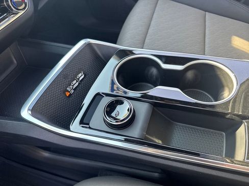 New 2026 Chevrolet Equinox LT w/ Convenience Package II image 11