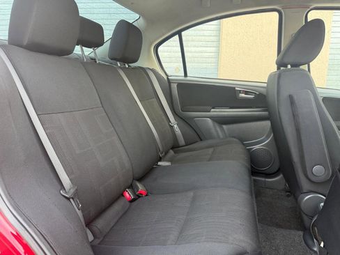 Used 2012 Suzuki SX4 LE FWD image 20