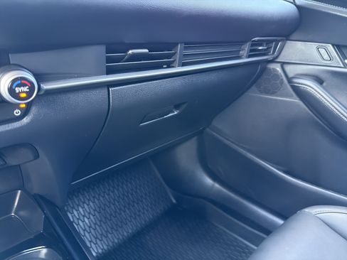 Certified 2025 MAZDA CX-30 AWD 2.5 S w/ Select Sport Pkg image 4