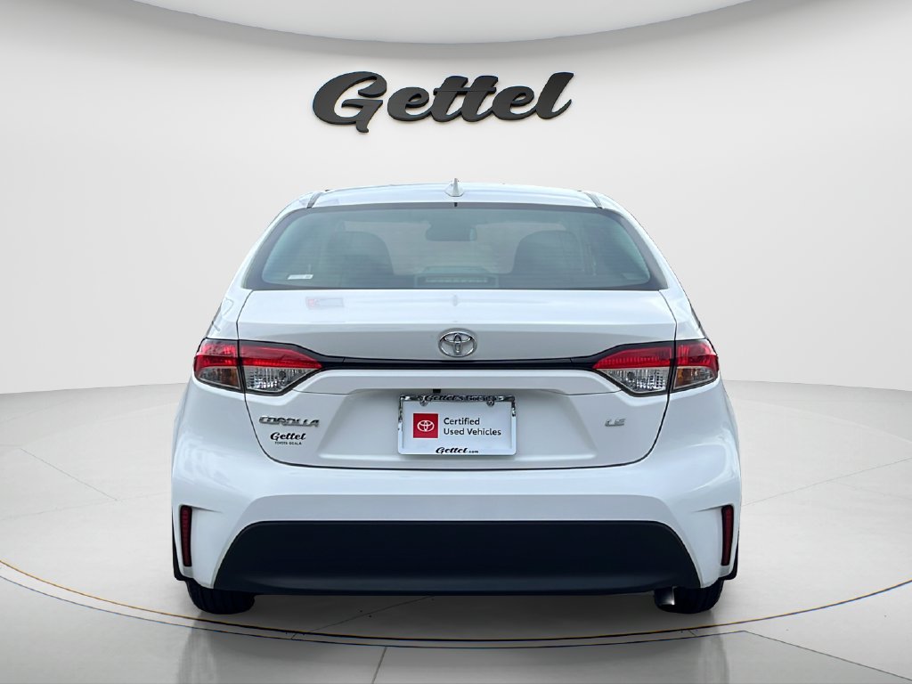 Used 2025 Toyota Corolla LE FWD image 6