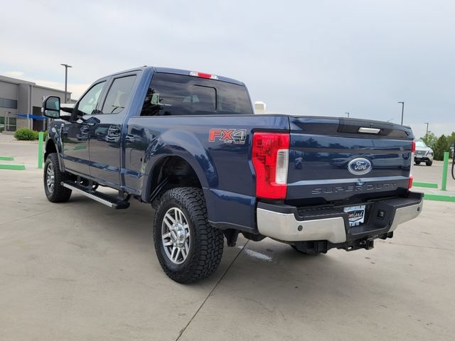 Used 2018 Ford F250 Lariat w/ Lariat Value Package AWD/4WD image 5