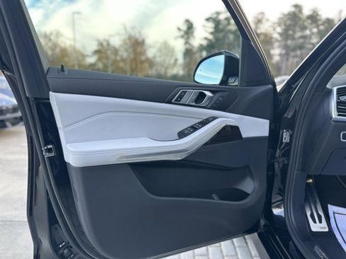 Certified 2023 BMW X5 sDrive40i w/ M Sport Package image 13