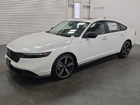 New 2026 Honda Accord SE image 4