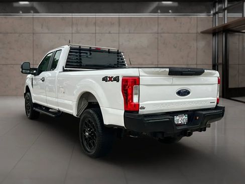 Used 2019 Ford F250 XL w/ Power Equipment Group AWD/4WD image 13