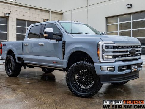 Used 2024 Ford F350 Platinum image 1