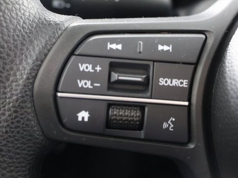 Certified 2023 Honda HR-V LX image 11