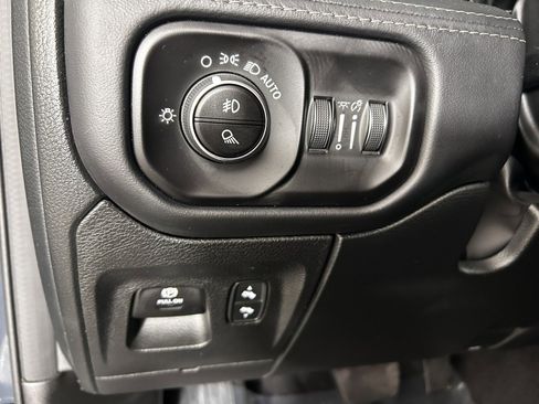 Used 2026 RAM 1500 Limited AWD/4WD image 26