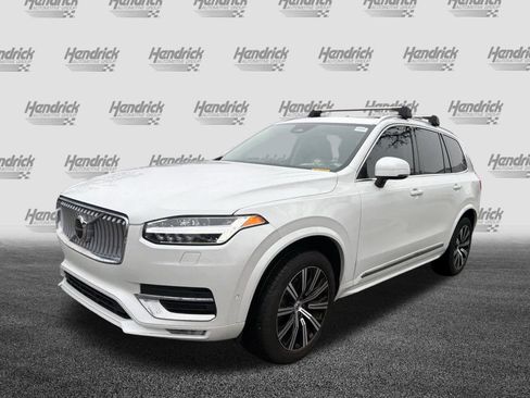 Certified 2023 Volvo XC90 B5 Plus w/ Protection Package Premier image 8
