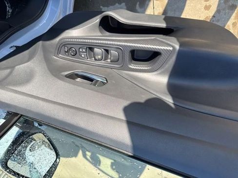 New 2025 Nissan Versa SV image 16