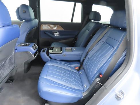 New 2026 Mercedes-Benz GLS 63 AMG 4MATIC image 21