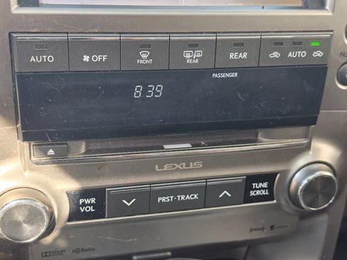Used 2015 Lexus GX 460 w/ Premium Package AWD/4WD image 15