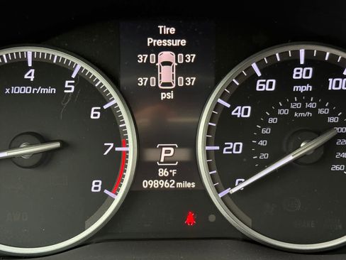 Used 2017 Acura RDX AWD w/ Advance Package image 10