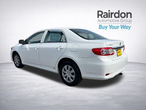 Used 2012 Toyota Corolla L FWD image 5