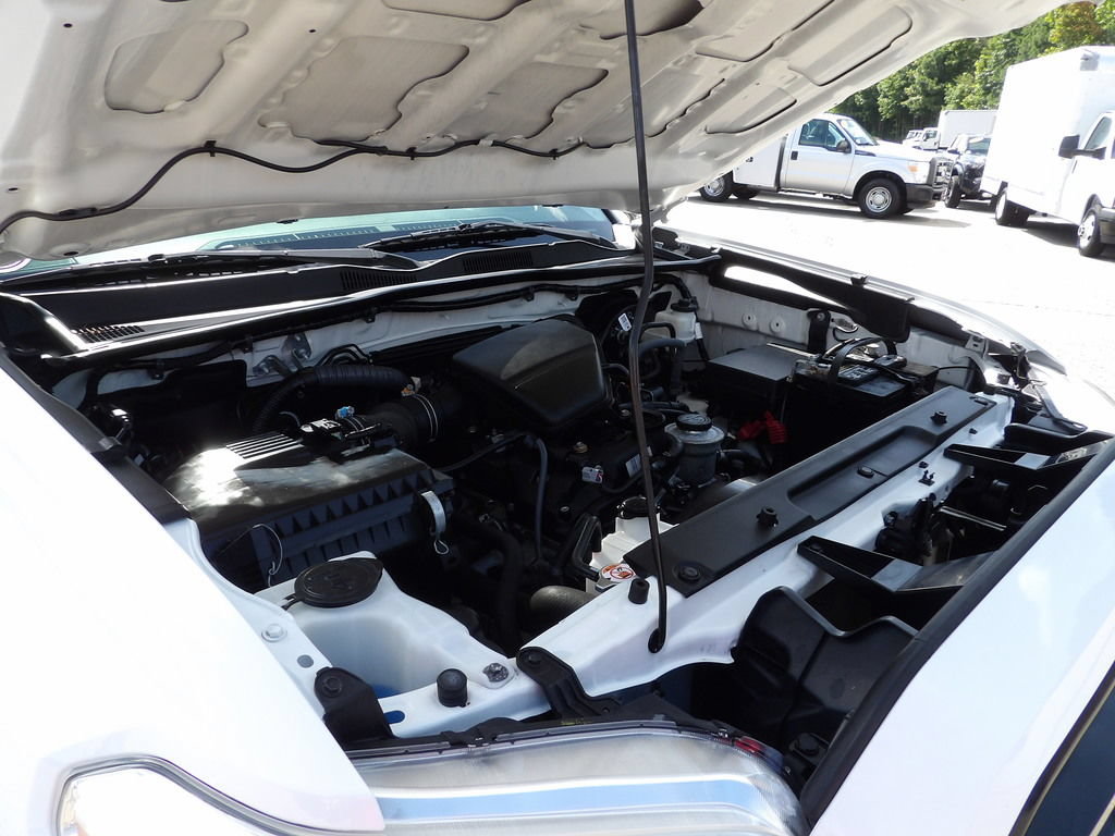 Used 2020 Toyota Tacoma SR RWD image 39