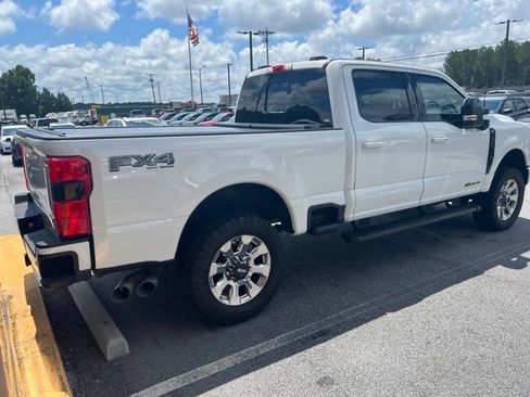Used 2023 Ford F250 Lariat w/ Lariat Ultimate Package AWD/4WD image 18
