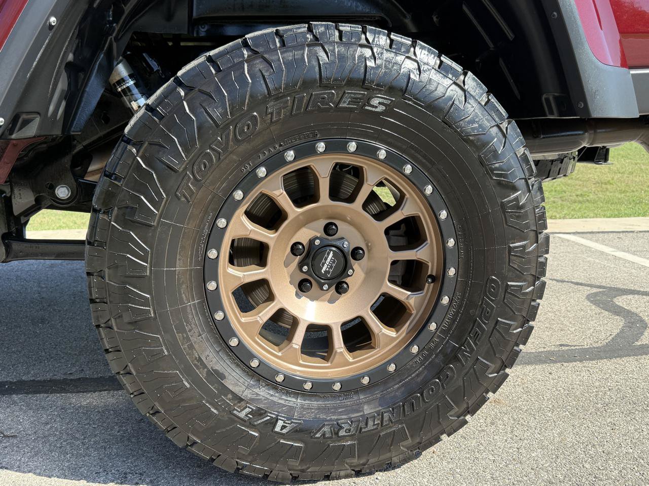 Used 2022 Jeep Gladiator Rubicon w/ Cold Weather Group AWD/4WD image 40
