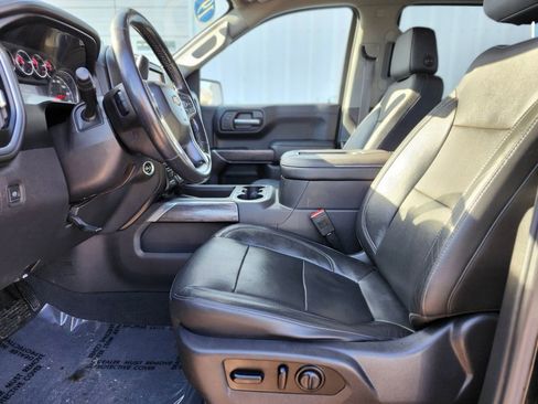 Used 2019 Chevrolet Silverado 1500 LTZ image 16