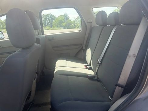 Used 2012 Ford Escape XLS FWD image 13