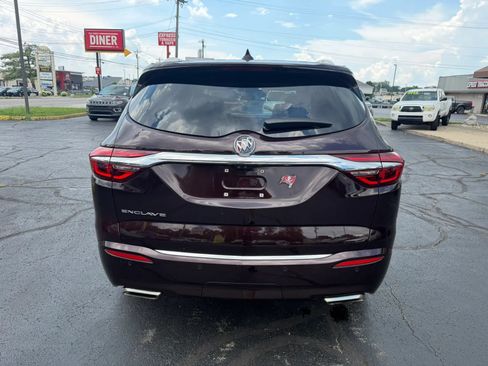 Used 2020 Buick Enclave Avenir w/ Avenir Technology Package FWD image 5