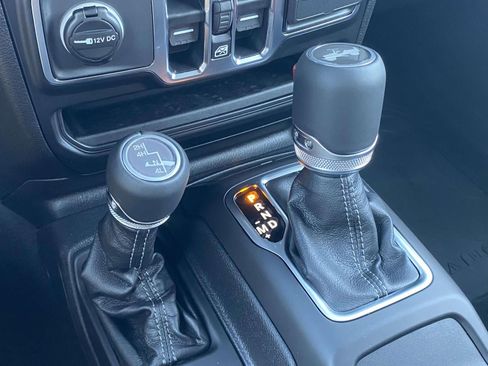 New 2026 Jeep Wrangler Unlimited Sahara AWD/4WD image 29