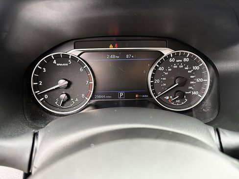 Certified 2024 Nissan Altima 2.5 SR FWD image 18