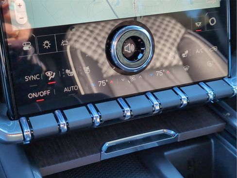 New 2026 GMC Acadia Denali w/ Super Cruise Package image 24