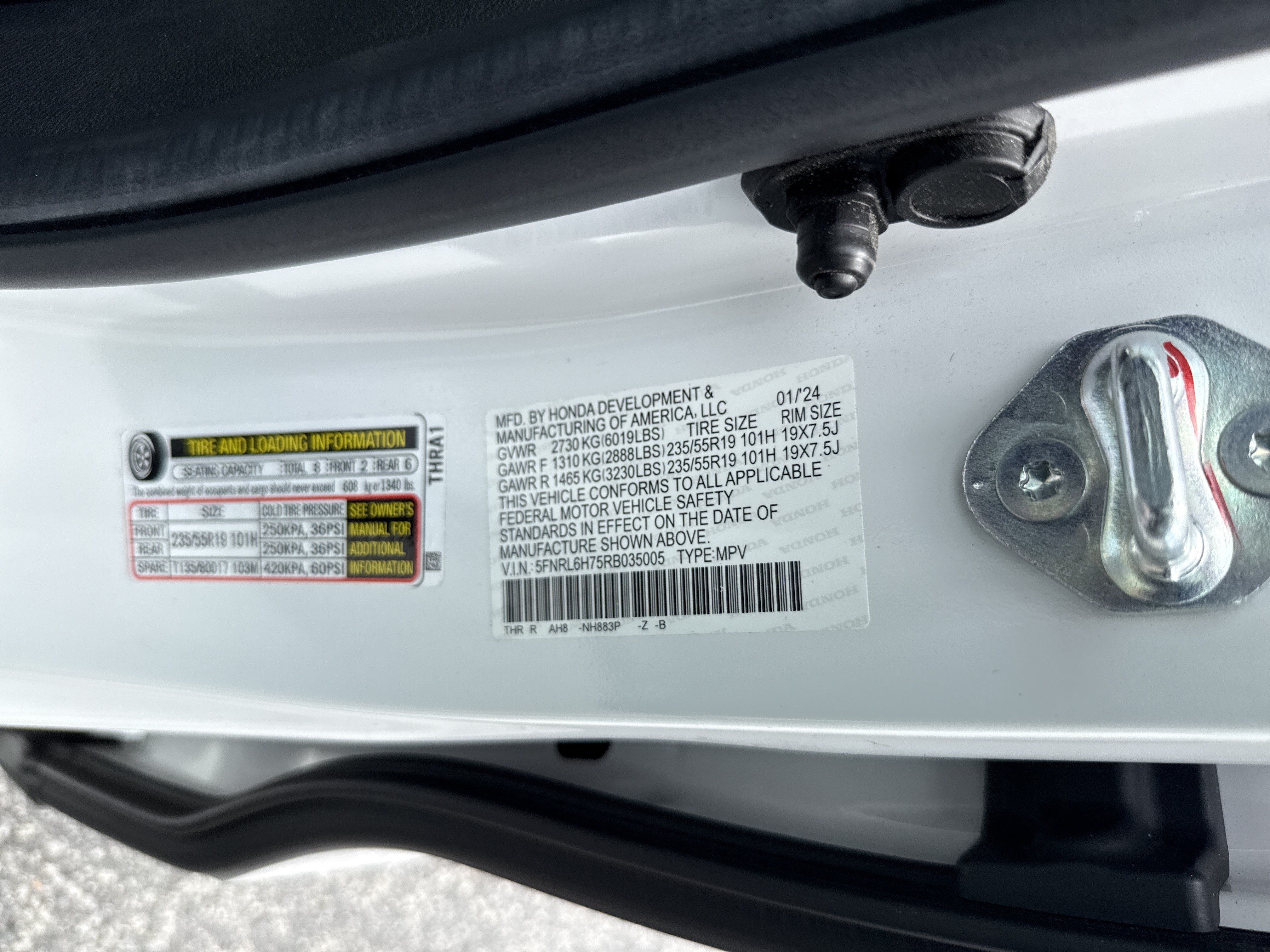Certified 2024 Honda Odyssey Sport image 37