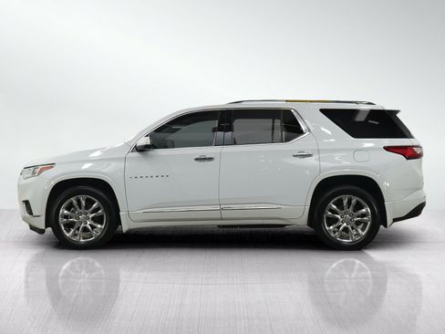 Used 2019 Chevrolet Traverse High Country w/ LPO, Floor Liner Package AWD/4WD image 2