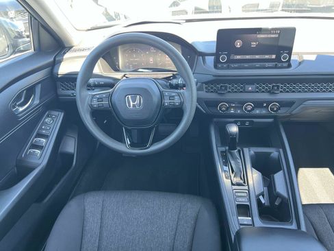 Certified 2023 Honda Accord LX image 7