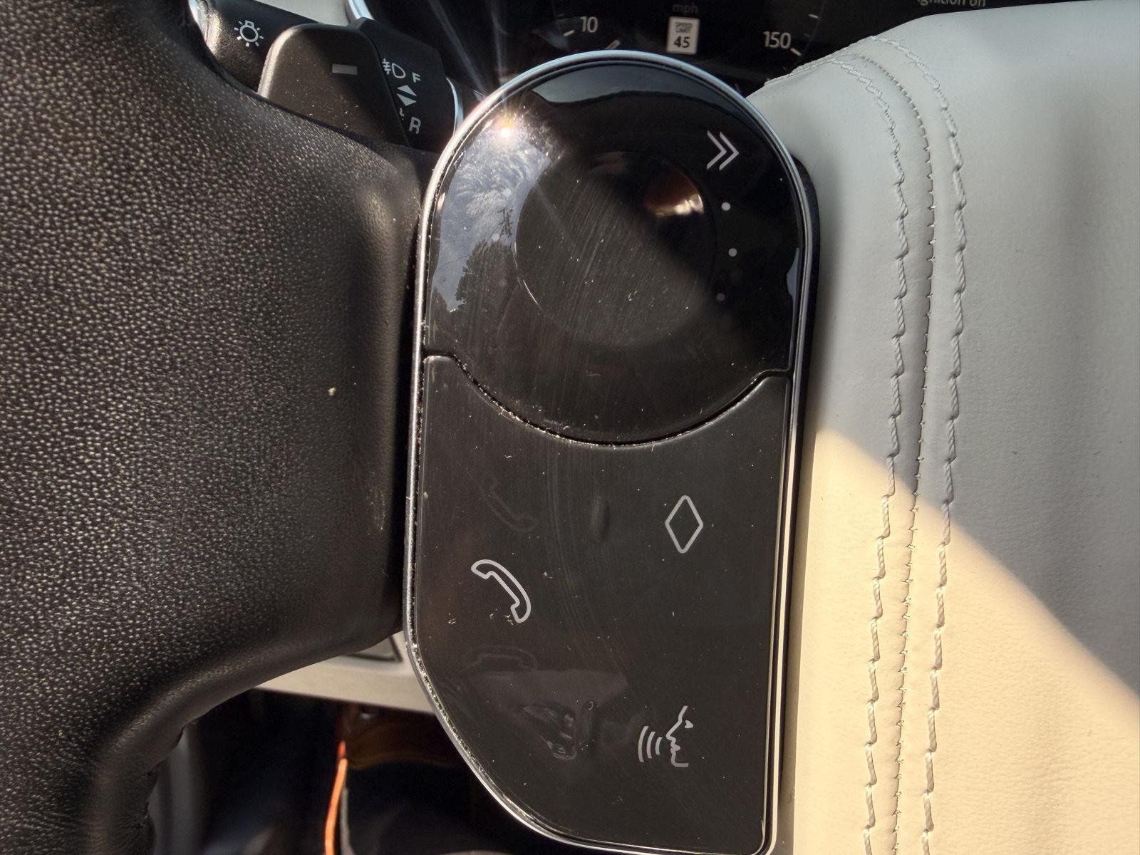Used 2019 Land Rover Range Rover HSE AWD/4WD image 23
