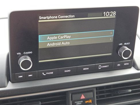 New 2025 Honda Pilot Sport image 4