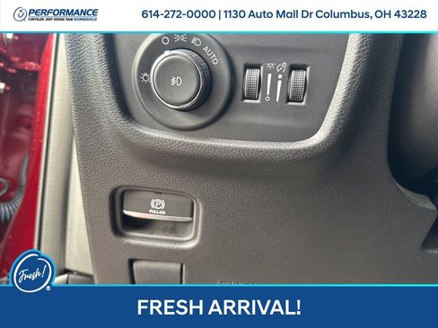 Used 2023 Jeep Grand Cherokee L Limited image 16