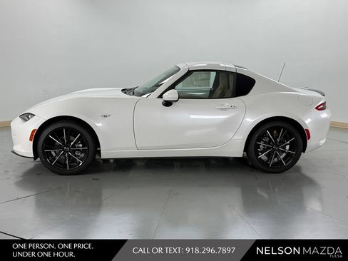 New 2026 MAZDA MX-5 Miata RF Grand Touring RWD image 9