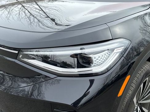 Certified 2023 Volkswagen ID.4 Pro S Plus image 9