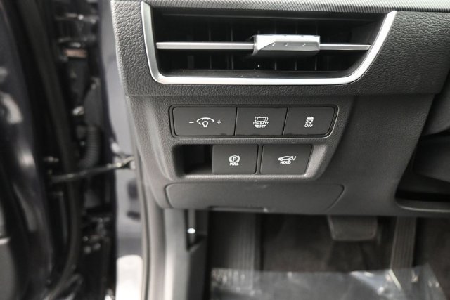 New 2026 Hyundai Sonata Limited FWD image 18