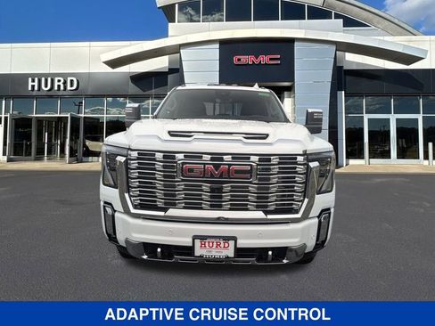 New 2025 GMC Sierra 2500 Denali w/ Denali Reserve Package image 9