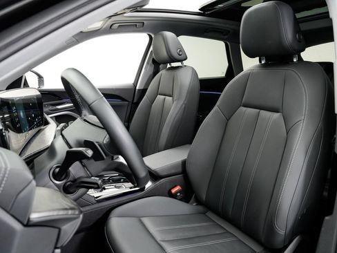 Certified 2025 Audi Q5 Premium w/ Convenience Package AWD/4WD image 5