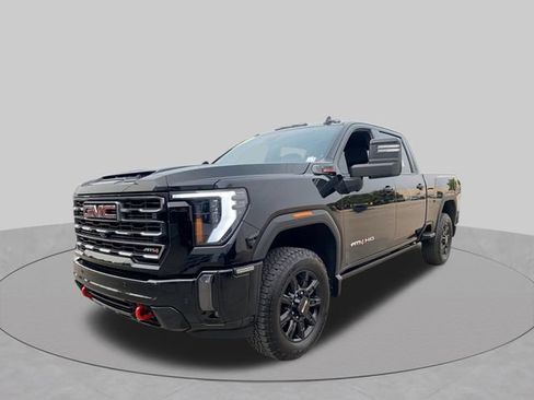 Used 2024 GMC Sierra 2500 AT4 w/ AT4 Premium Plus Package AWD/4WD image 4