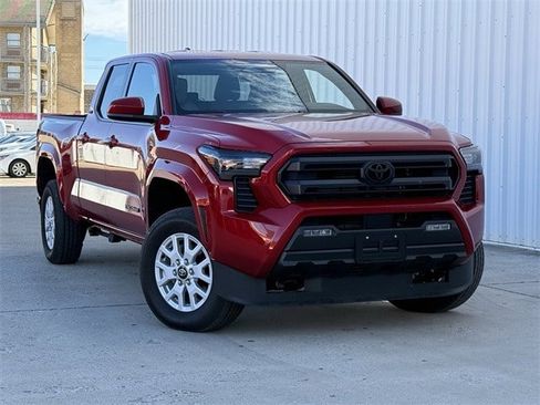 Used 2024 Toyota Tacoma SR5 image 2