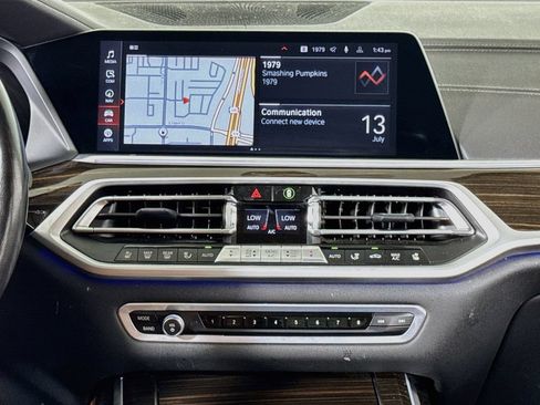 Used 2021 BMW X7 xDrive40i AWD/4WD image 13