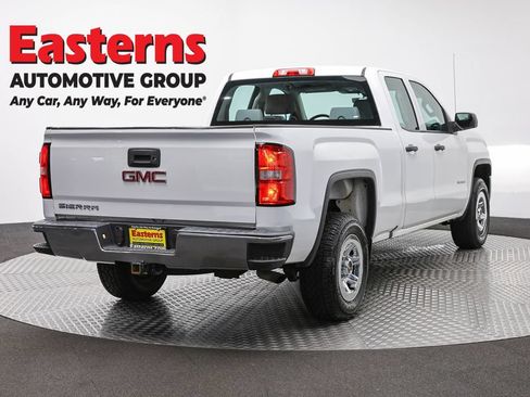Used 2017 GMC Sierra 1500 2WD Double Cab w/ Sierra Convenience Package image 5