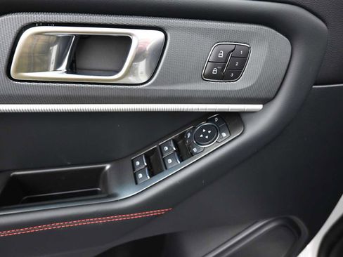 New 2026 Ford Explorer ST image 26