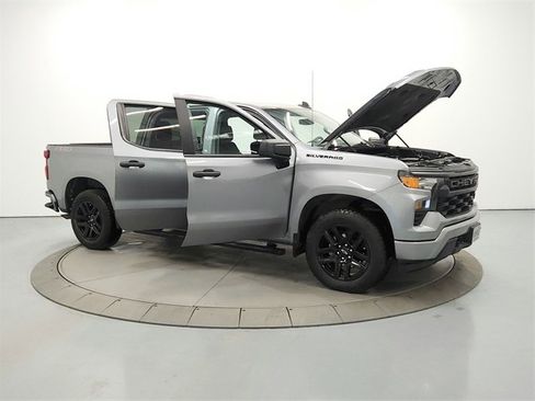 Used 2023 Chevrolet Silverado 1500 Custom w/ LPO, Dark Essentials Package image 9
