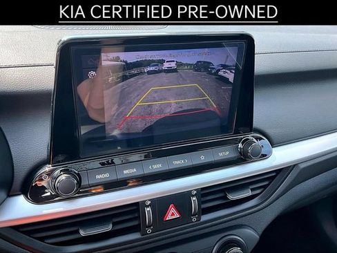 Used 2024 Kia Forte LXS w/ LXS Technology Package FWD image 19