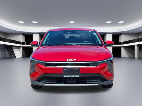 Certified 2025 Kia K4 EX FWD image 8