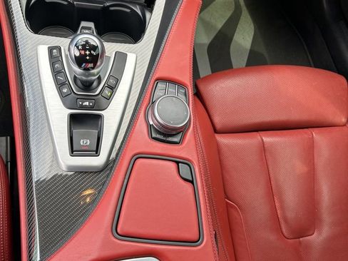 Used 2017 BMW M6 Coupe RWD image 14