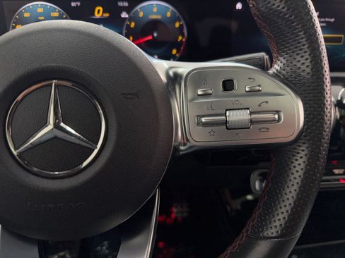 Used 2023 Mercedes-Benz CLA 250 image 30